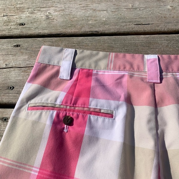 Adidas Men's Plaid Golf Shorts - Pink, White & Khaki - Size 32 - Picture 3 of 8